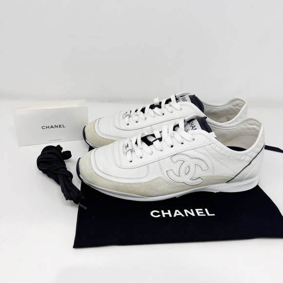 Chanel 2025 Interlocking CC Logo Sneakers - Picture 8 of 8